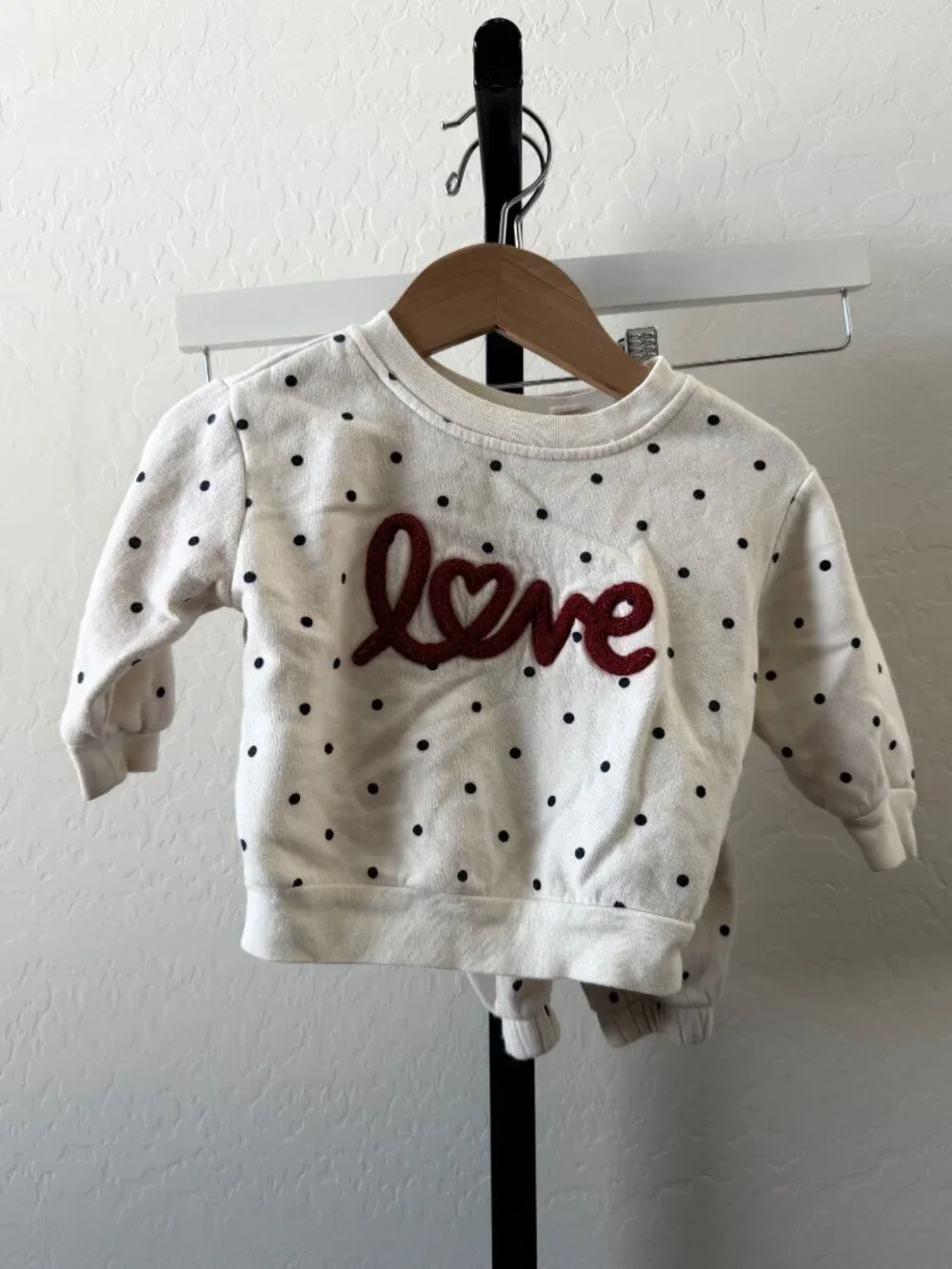 Gap Baby Girls Polka Dot Love Joggers Set 2-Piece Lounge Outfit Sz 6-12m